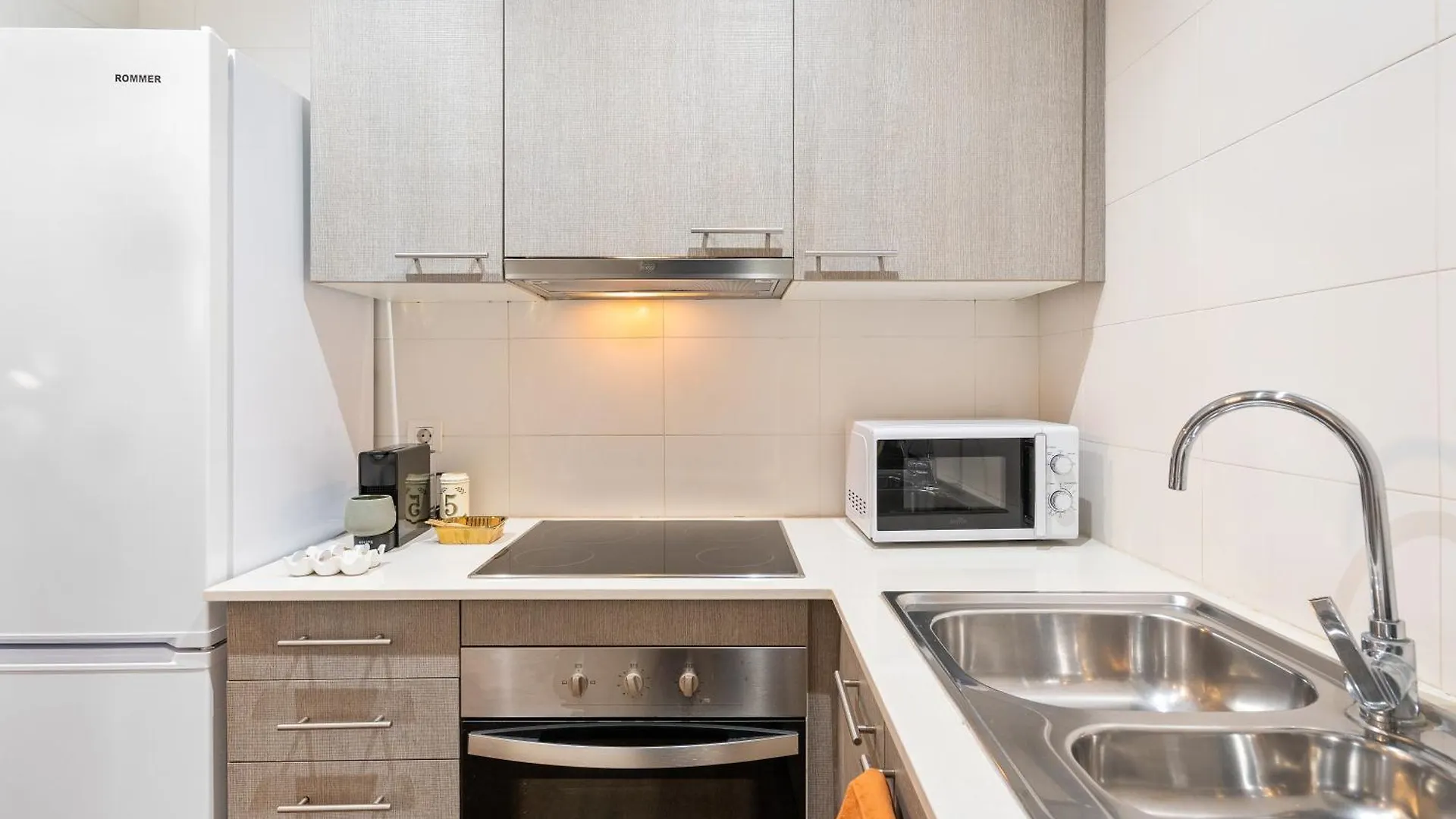 Muntaner Apartment Barcelona